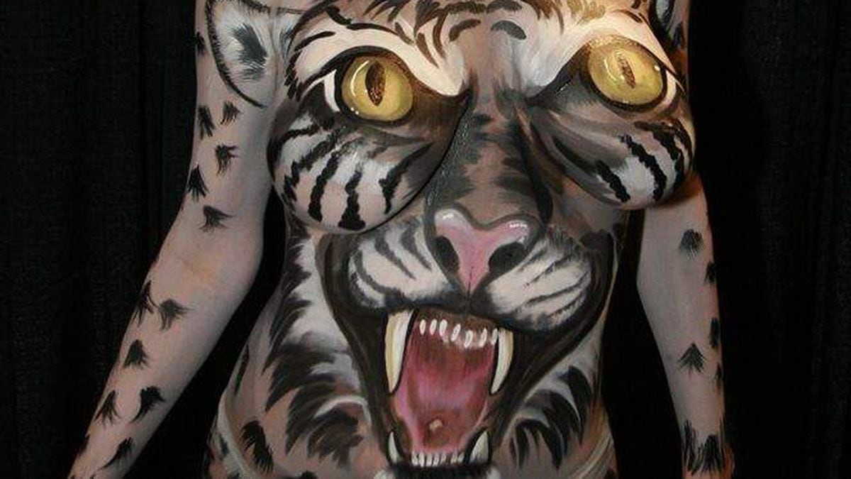 christian warwick recommends Nude Body Paint In Public