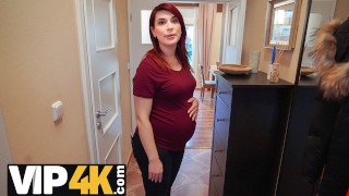 Best of chloe catches creampie clariza esparza share debt4k pregnant photos