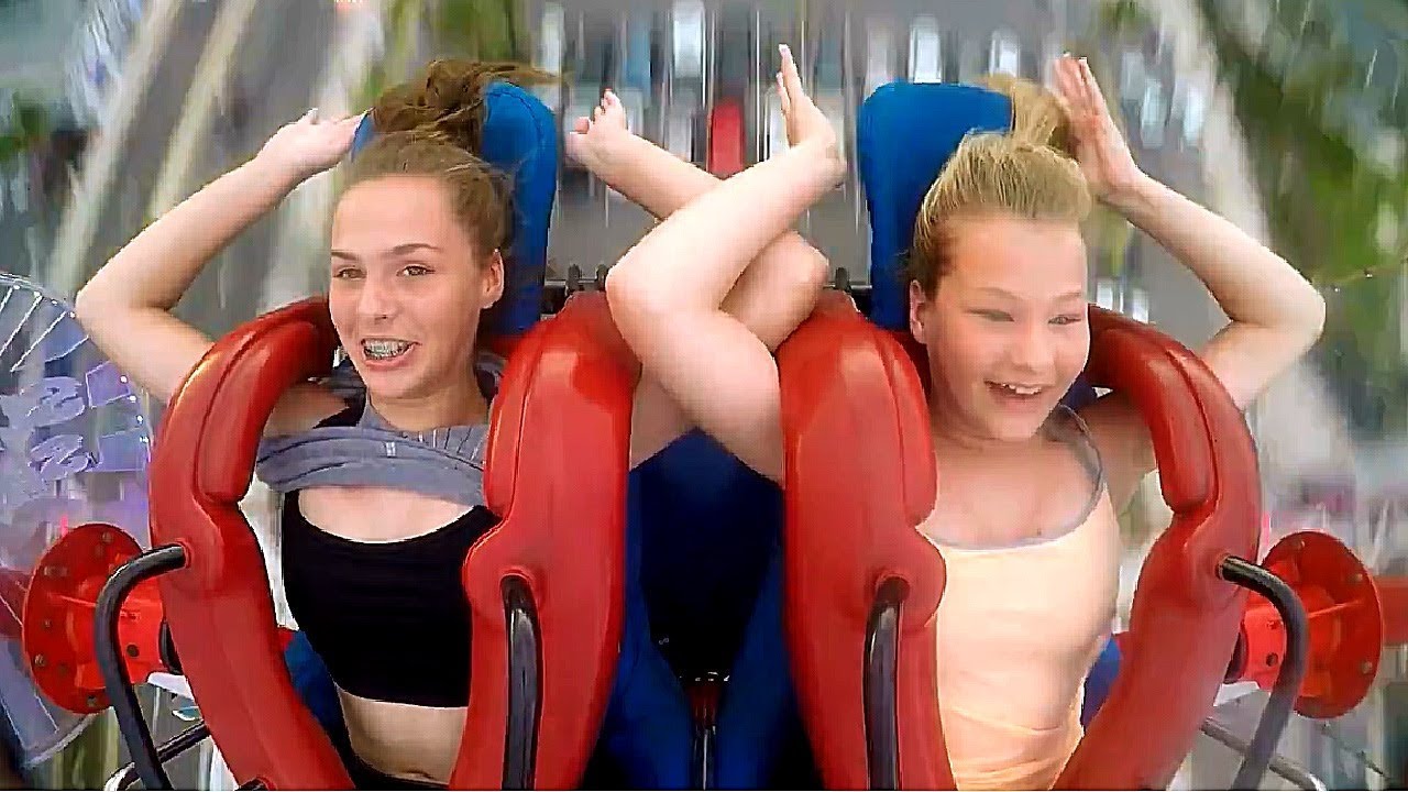 tits come out on slingshot ride - milf crying anal littlelucy leaked