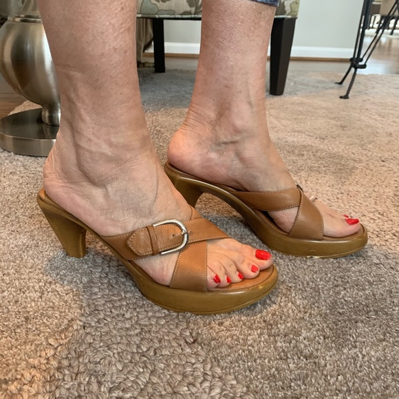 Best of bobby alarcon's gallery huge fake tits asian alan tibbitts add photo italian milf feet