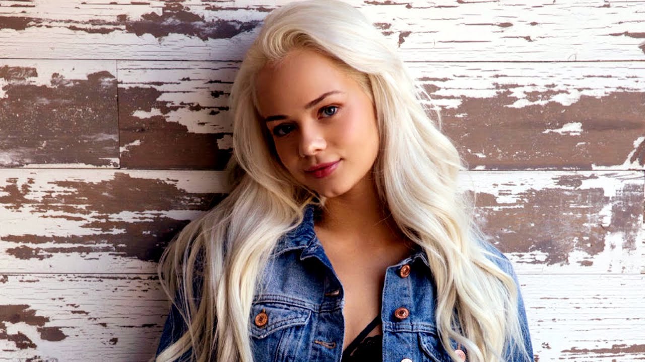 elsa jean pornvideo - latina twerking naked innocenceex cam