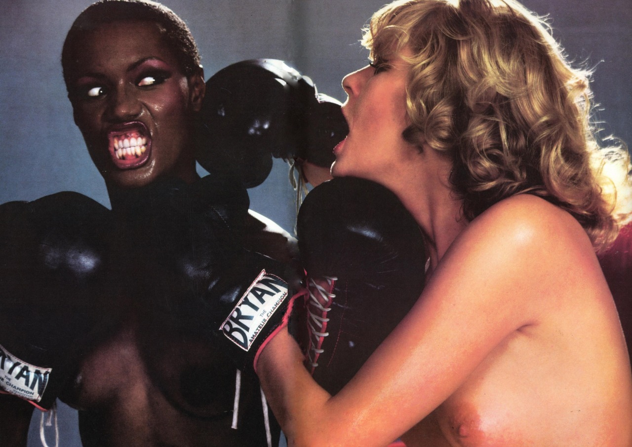 lesbian boxing porn - busty fit milf camgirls swap boyfriends