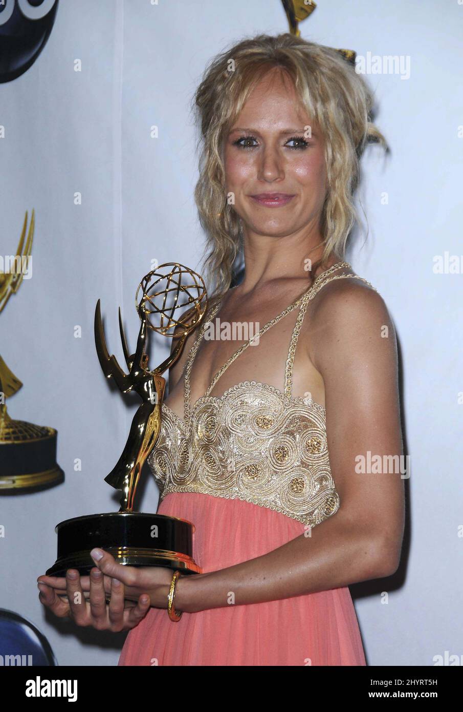 jennifer landon naked - real mature nude ass and furious porn