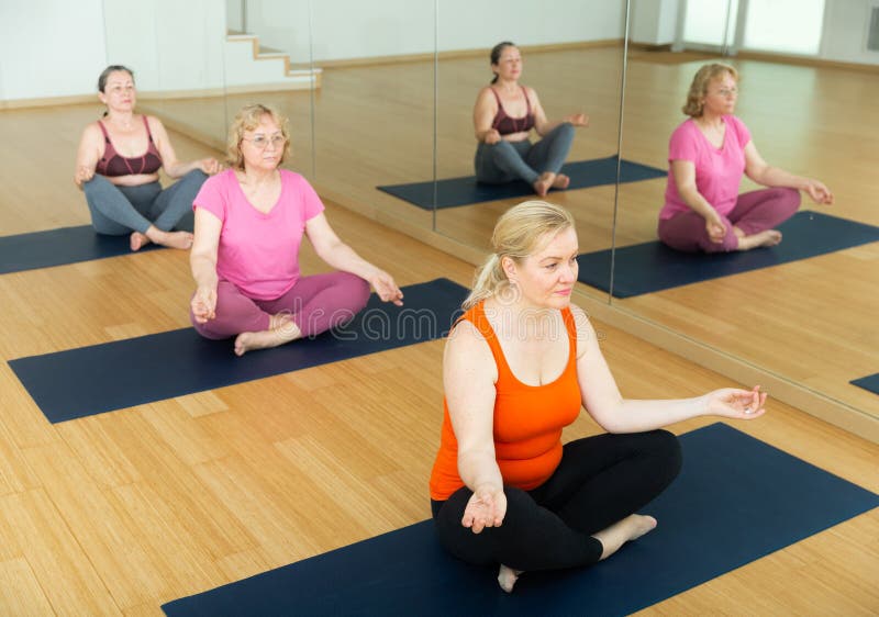 mature nude yoga - onlyfans deepthroat leaks littlemiss eeve