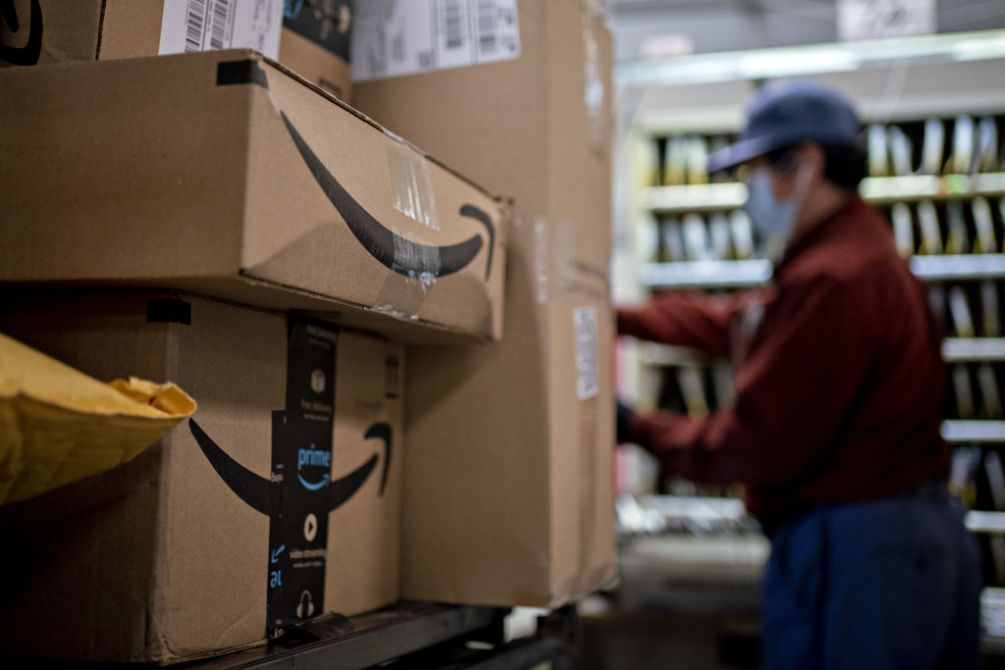 amazon worker porn - damon dice xxx porn fanvan