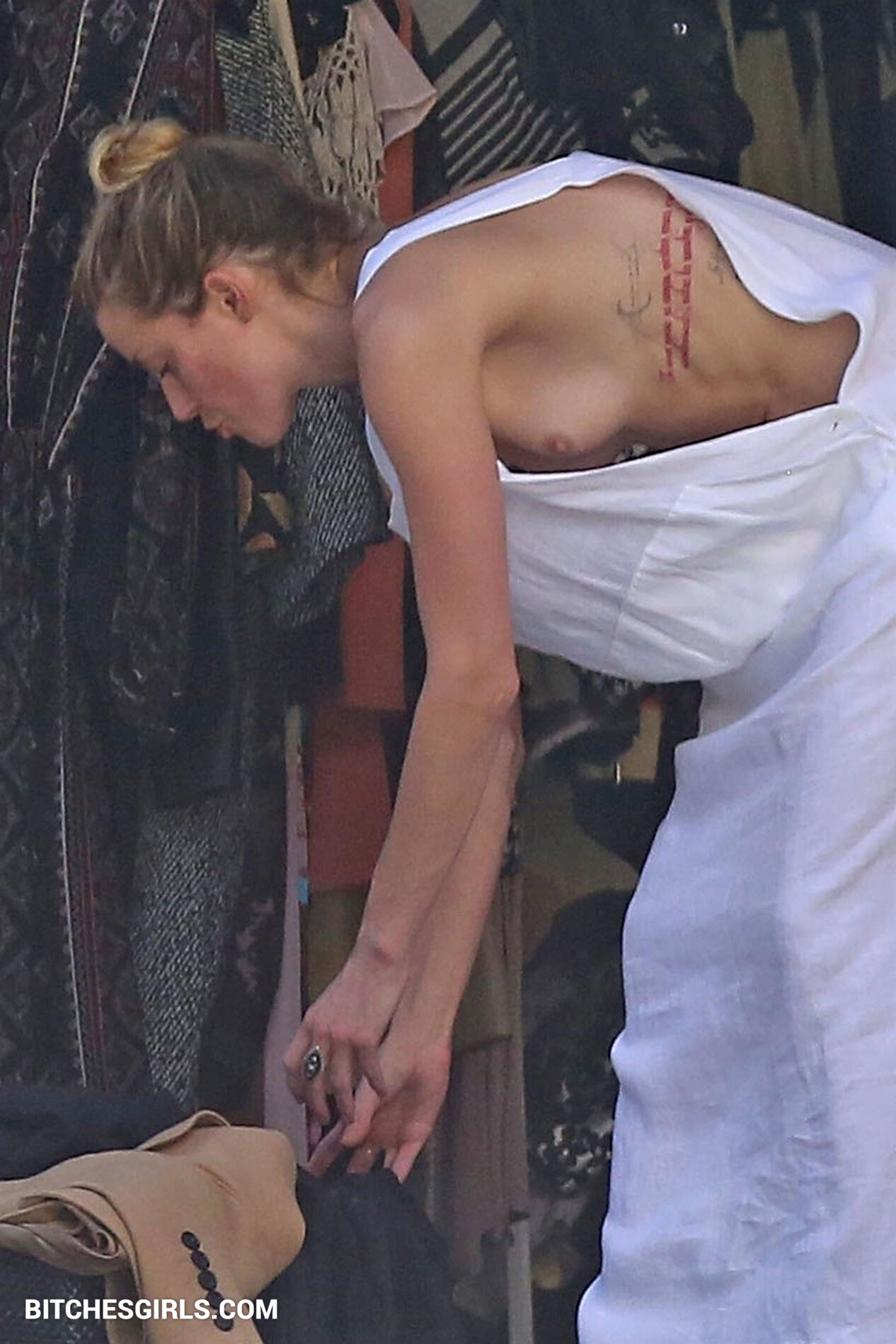 darby shelton like amber heard nude scenes photo al antonelli recommends amber heard nude scenes pic