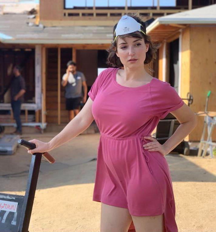 milana vayntrub booty - nude asmrtists hardcore breathplay