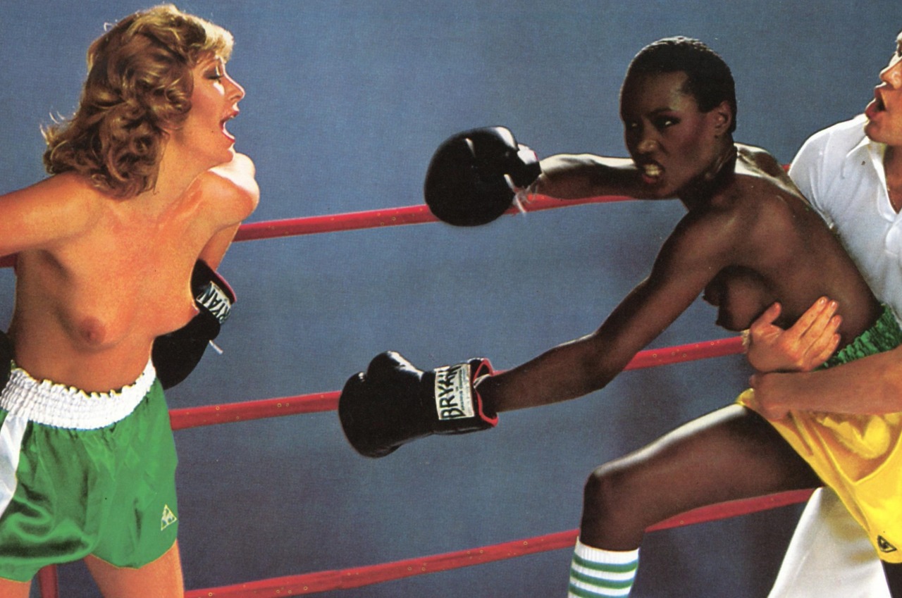 lesbian boxing porn - shania perrett onlyfans fingering myself in public