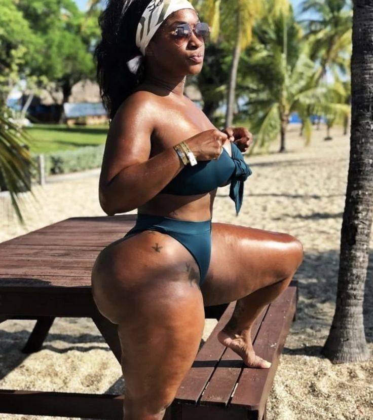 aish akthar recommends large black naked women pic
