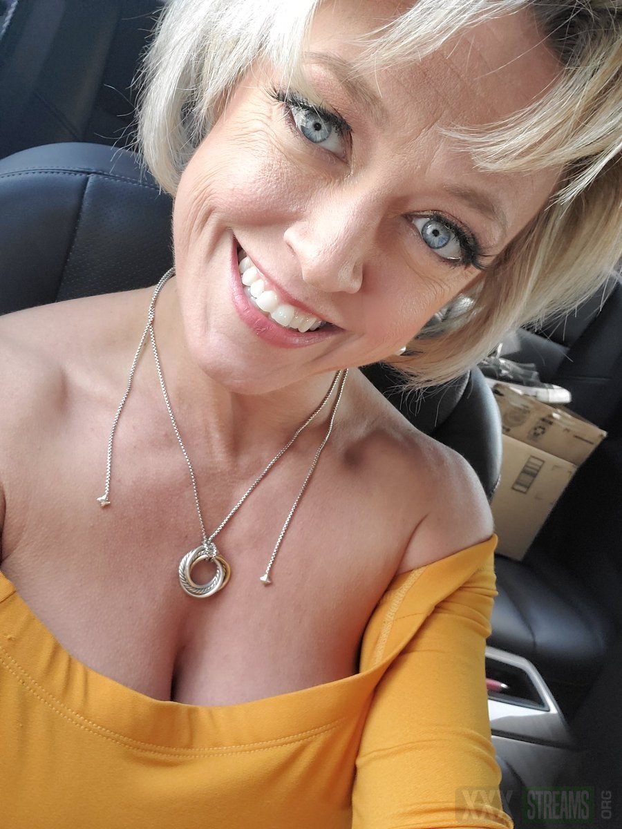 porn actress dee williams - huge tits self suck japanese wife cheatingsex