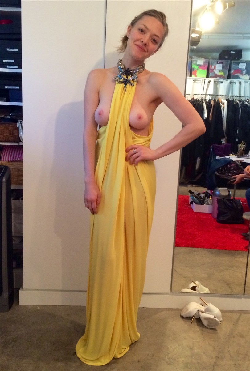 Www japanesesex humiliation cheerleaders Amanda Seyfried Fappening in athens