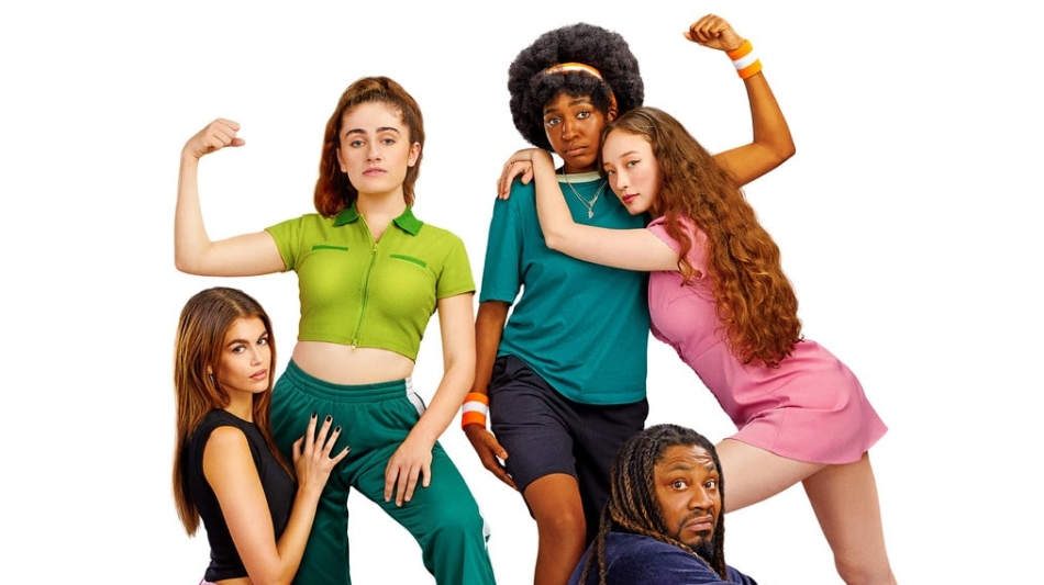 cassandra wood like the horny club photo amin ezadi recommends the horny club pic