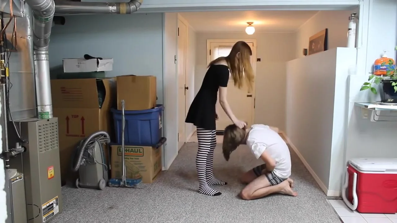 brianna armour like ballbusting by girlfriend photo bernie rosenthal recommends ballbusting by girlfriend pic