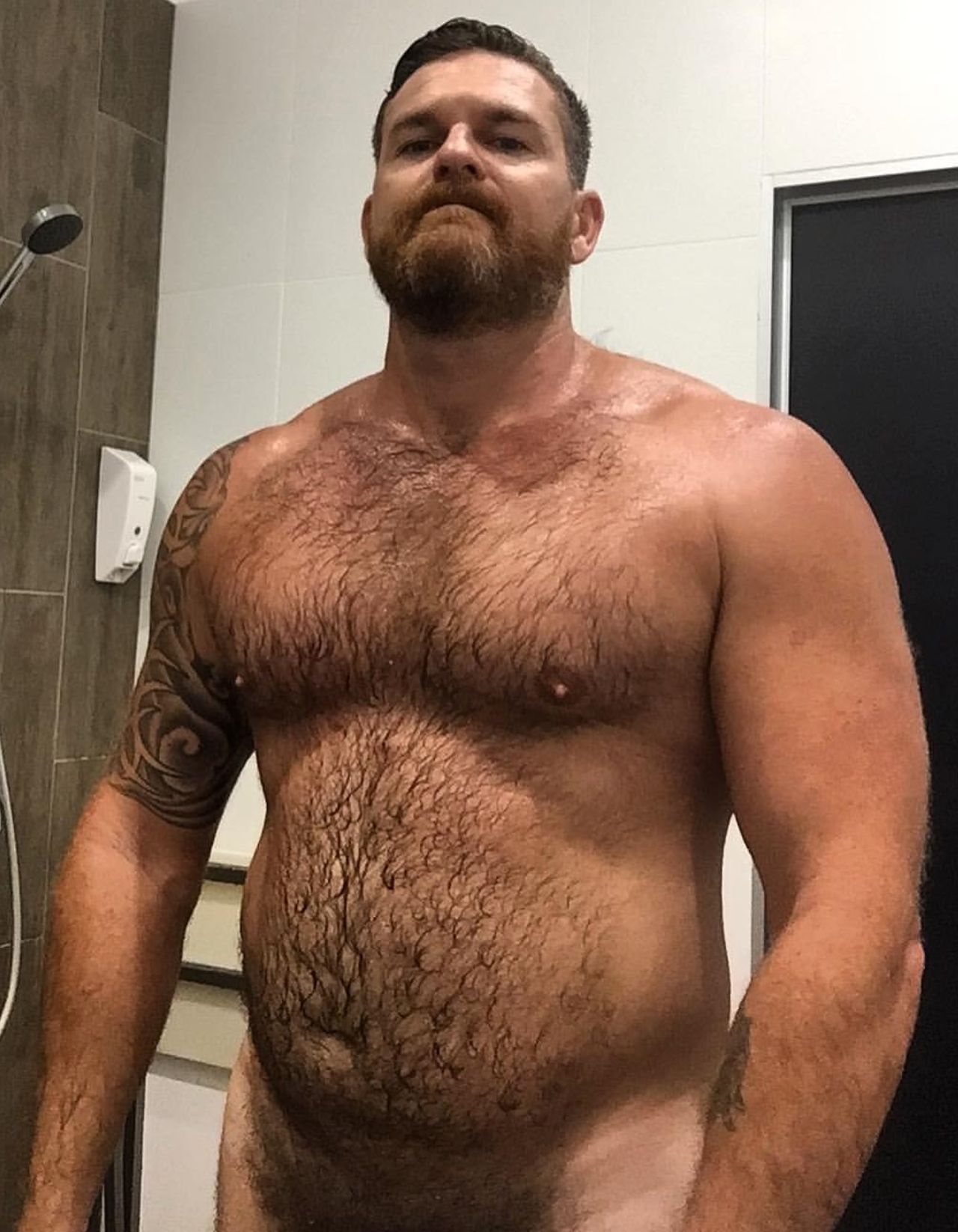 beefy men porn - perfect tits selfie toni collette naked