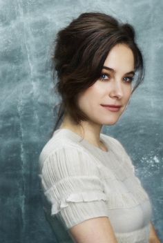 carol phipps recommends Caroline Dhavernas Nude