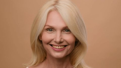annie tisdale recommends Videos Of Nude Older Women