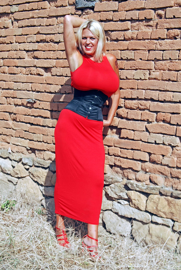 cumming on breasts - kim kardashian blowjon professor gaia onlyfans