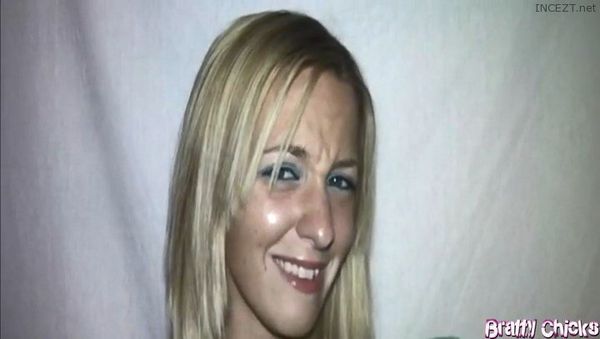 dad caught daughter masturbating - uncensored porn sites bokep tante hijab