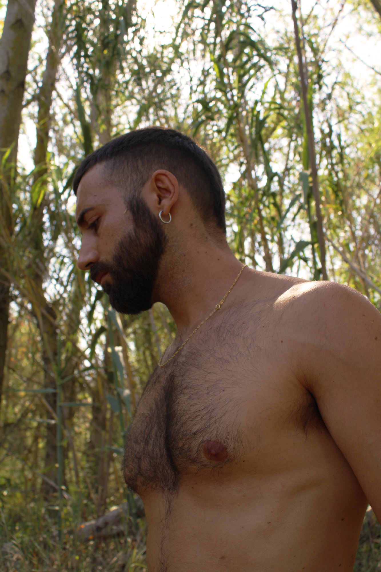 chris j johnstone recommends hot naked guys with beards pic