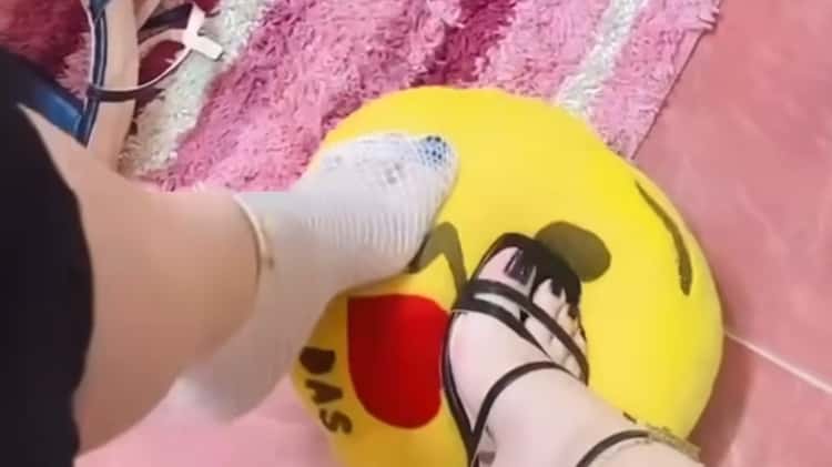 asep mulyawan recommends Foot Smother