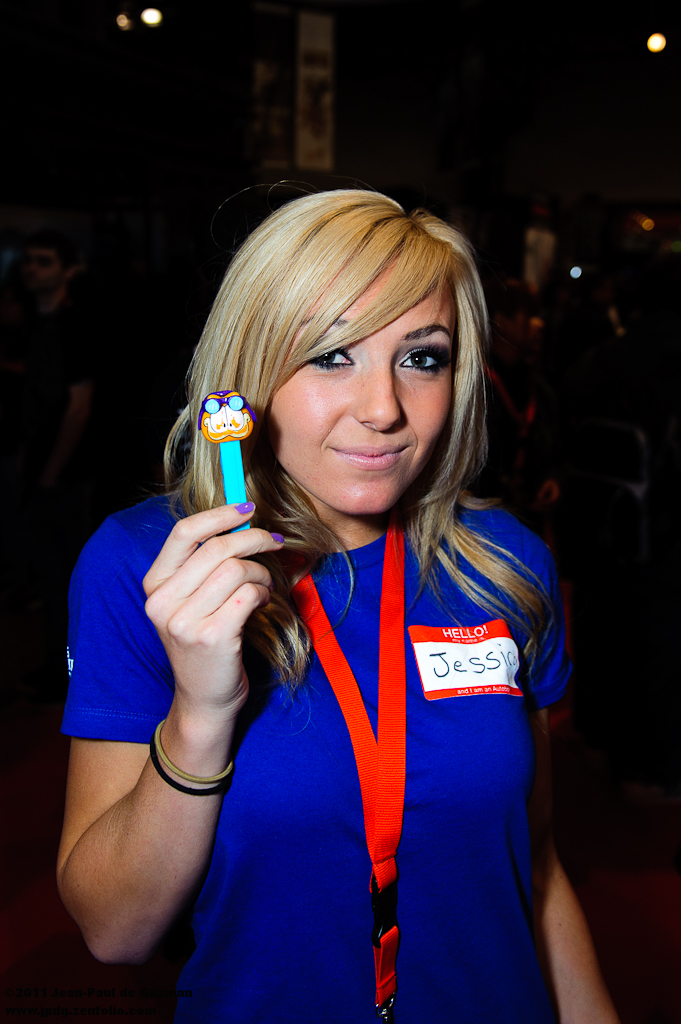 jessica nigri sexy - cuckold joins in otk sex
