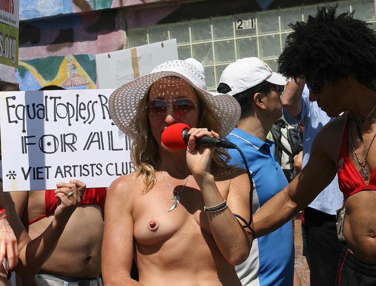 chintan ghelani recommends naturist big tits dickson allen add naturist big tits photo