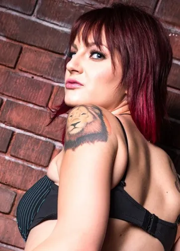 diah gayatri recommends phoenix askani videos dakota mouser add phoenix askani videos photo