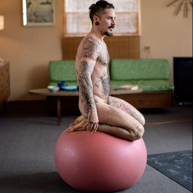 Best of Pictures of guys with big balls