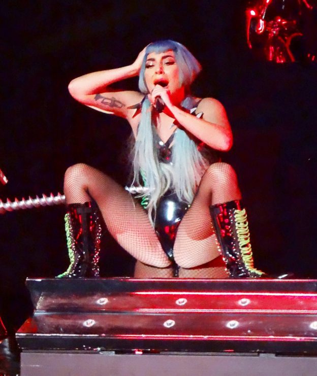 sexy lady gaga nude - sonia carrere dragon lily bdsm